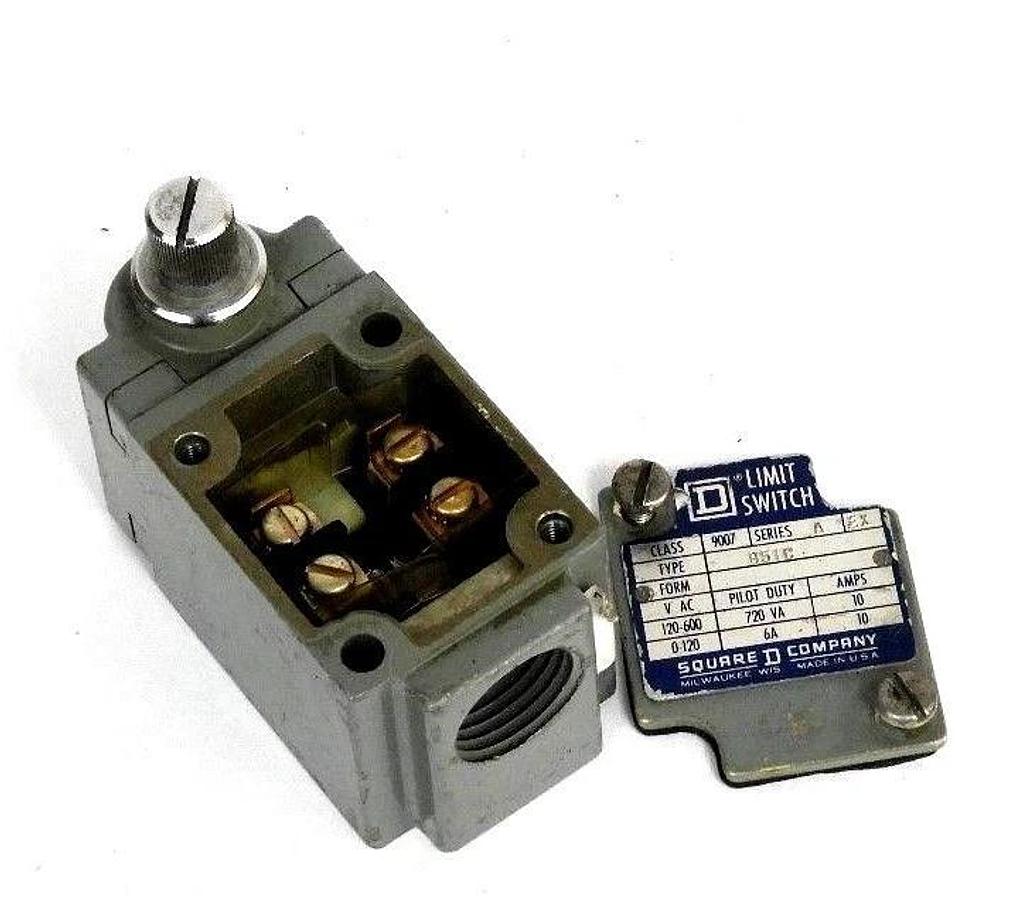 Used SQUARE D 9007-B51C SER.A LIMIT SWITCH 9007B51C