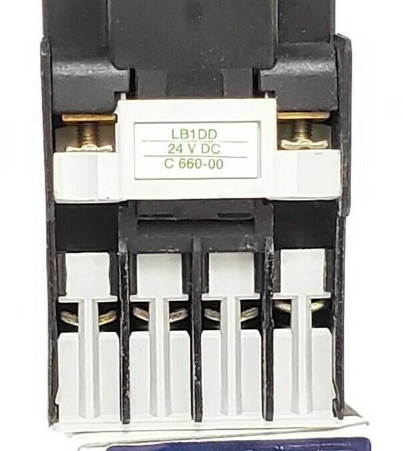 LOT OF 10 NIB GENERAL ELECTRIC RL4RD040TD RELAYS, 4 POLE, 24V COIL