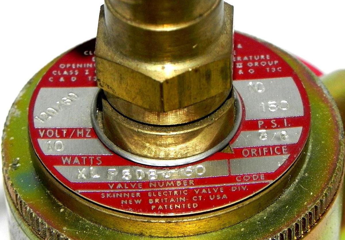 NEW SKINNER XLP5DB4150 SOLENOID VALVE P5DB4150