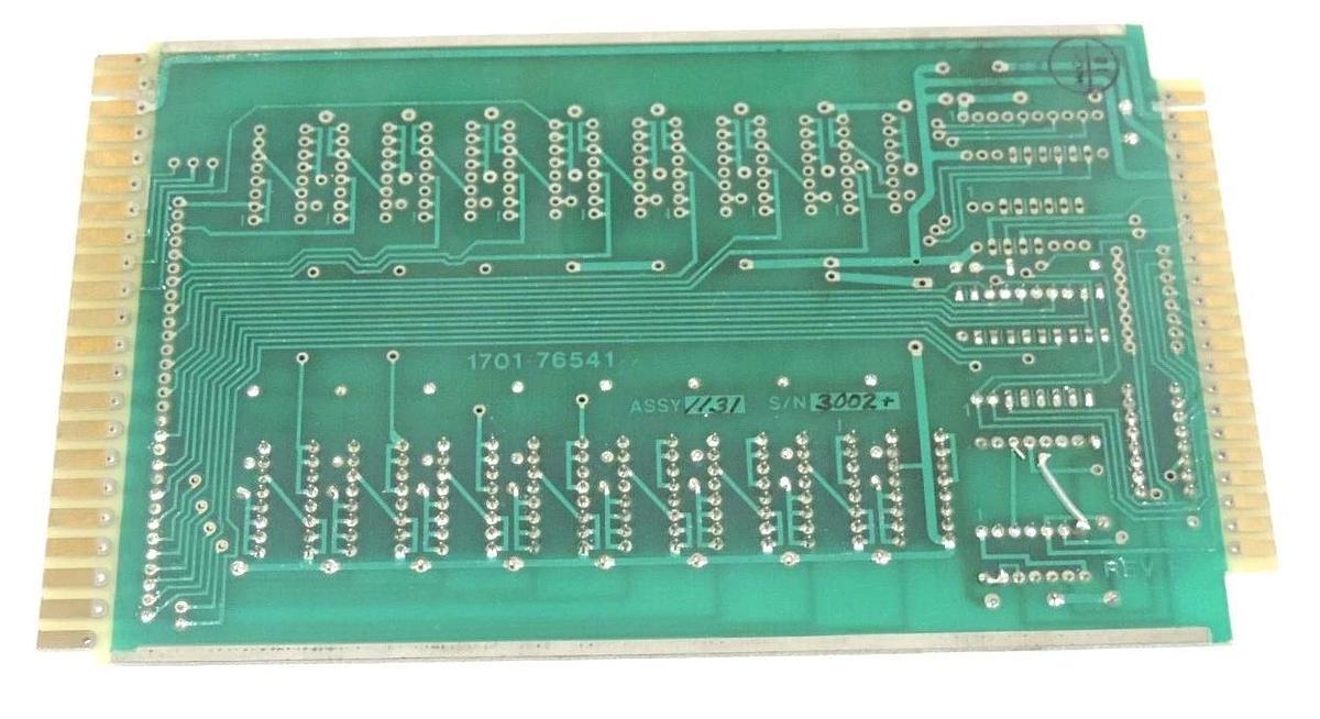 Used MCGILL 1701-1131 OUTPUT BOARD 5-32 VOLTS DC 17011131 REV. F (IN BOX)