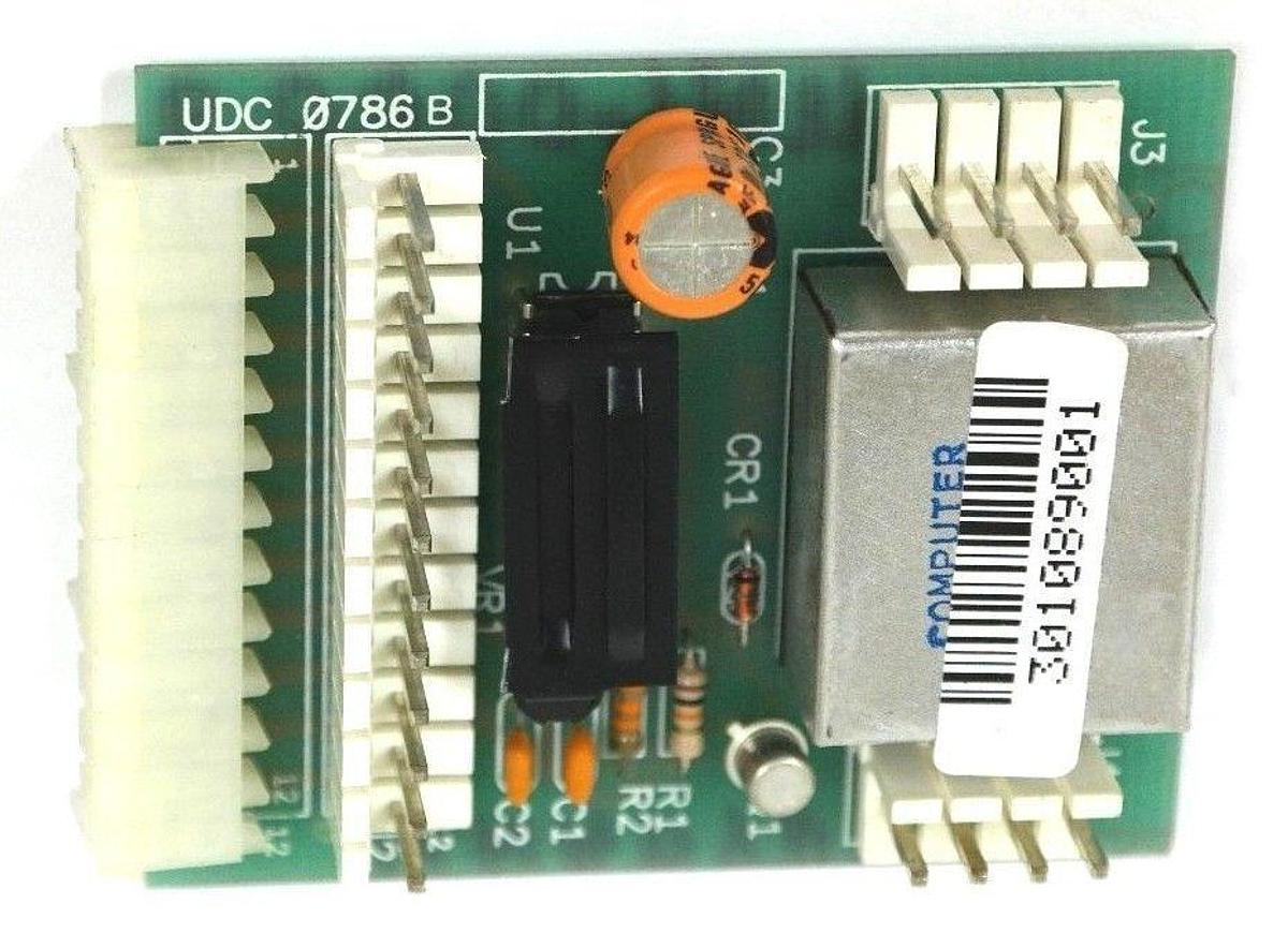 Used CINCINNATI MILACRON UDC 0786 B PC CONNECTOR BOARD UDC0786