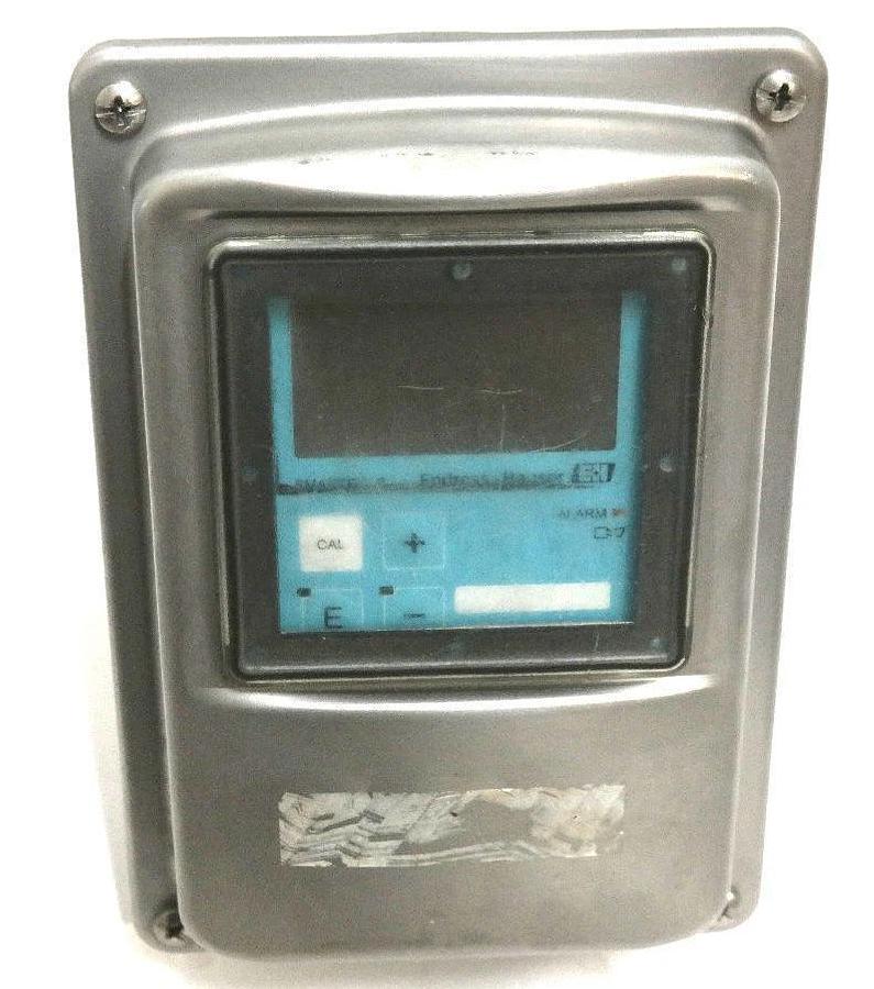 Used ENDRESS HAUSER CLD134-PCS158AA1 SMARTEC-S CONDUCTIVITY TRANSMITTER W/ SENSOR