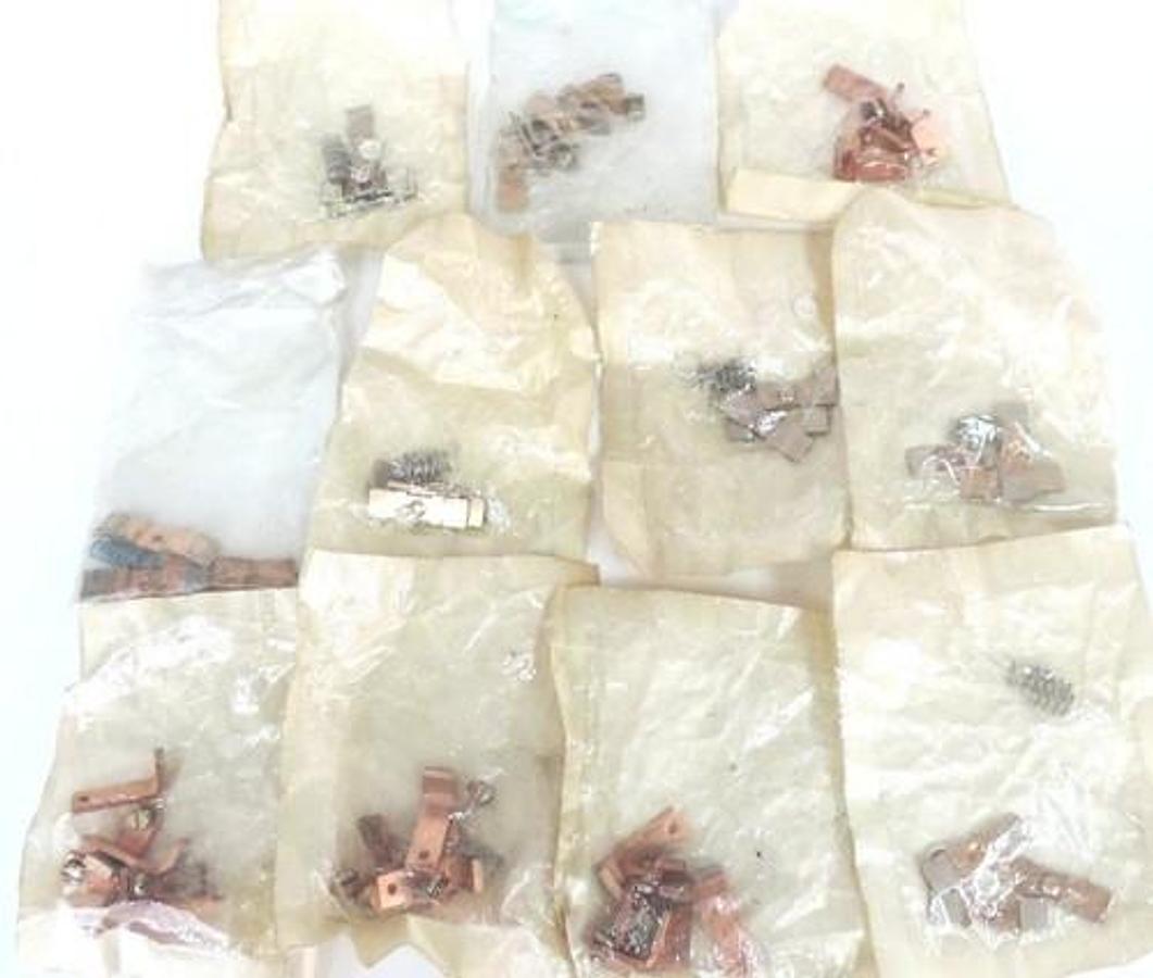 LOT OF 11 NEW SQUARE D MISCELLANEOUS CONTACT KITS