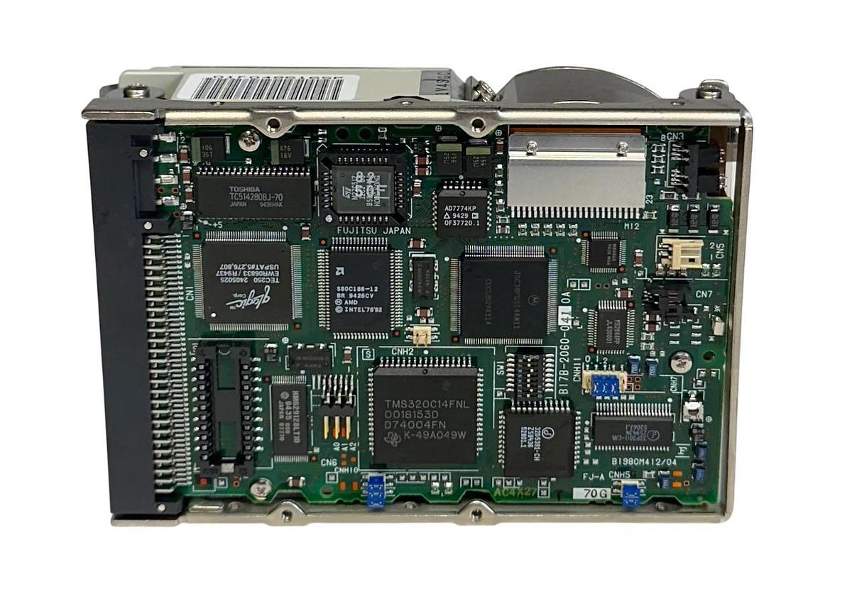 Used FUJITSU LIMITED B03B-7295-B116A#P / M2694ESA SCSI 50-PIN HARD DRIVE 128KB USNP