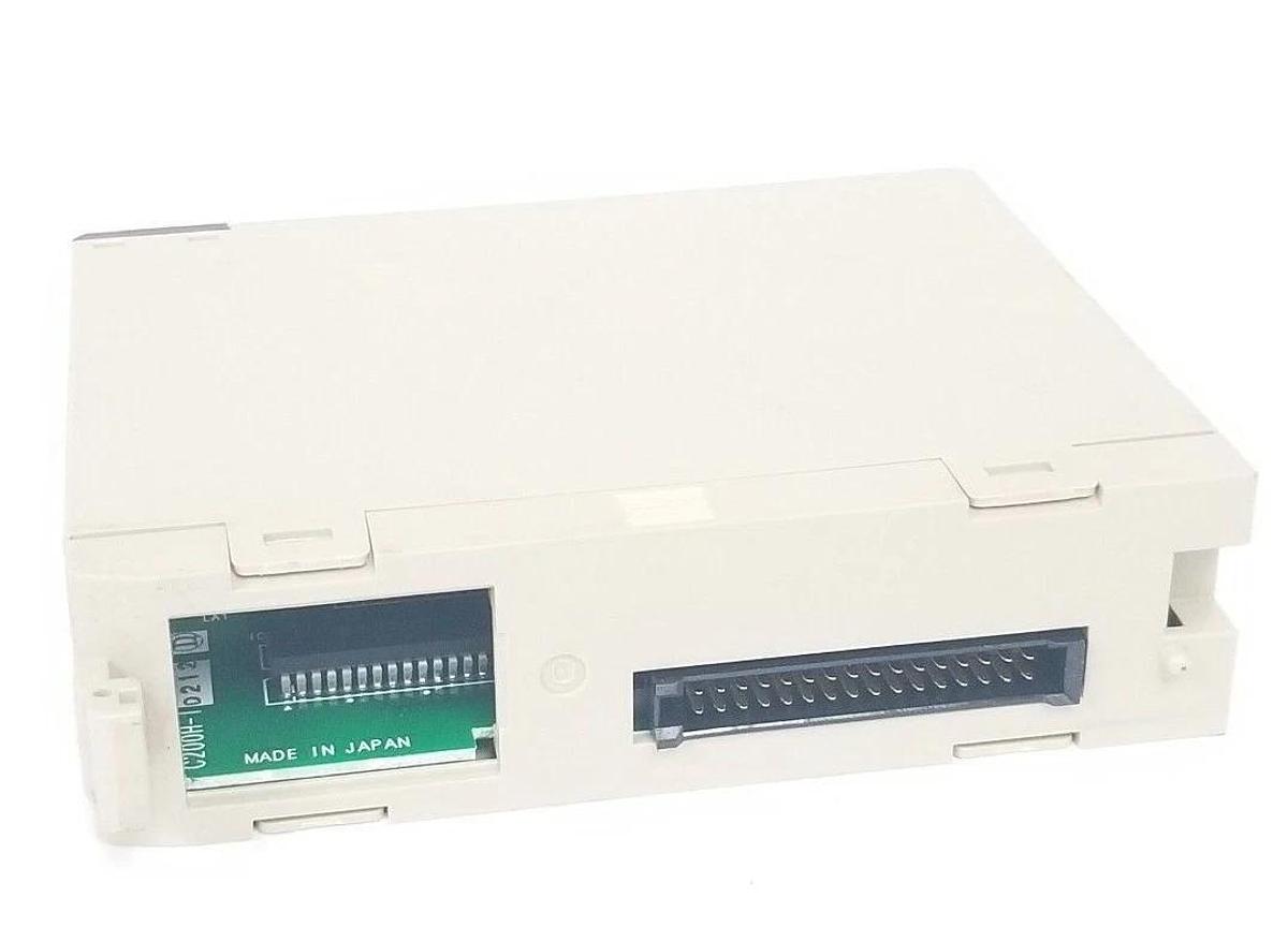 Used OMRON C200H-ID212 INPUT MODULE 24VDC, 7mA, C200HID212 *MISSING WIRE TERMINAL*