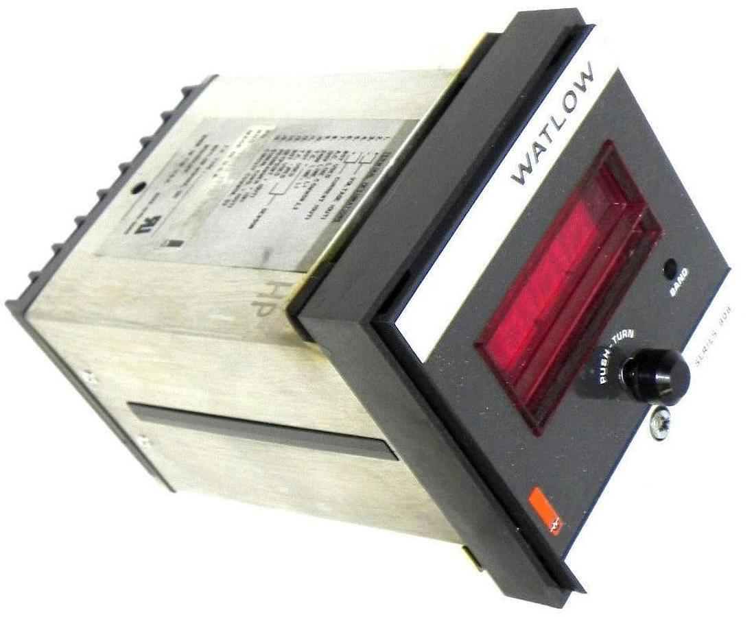 Used NIB WATLOW 808D-0606-0000 TEMP. CONTROL 808D0606000