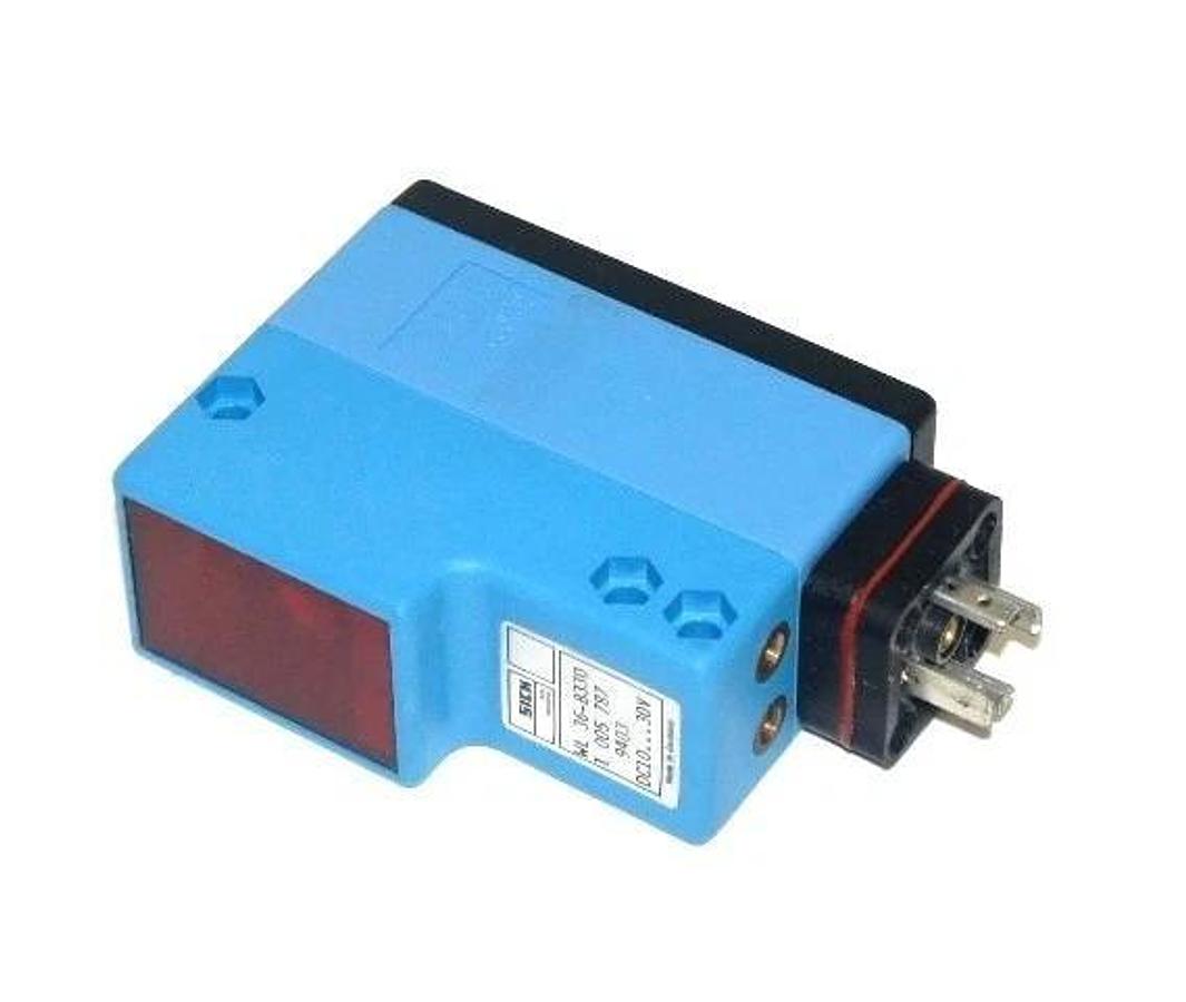 Used SICK OPTIC ELECTRONIC WL 36-B330 PHOTOELECTRIC REFLEX SWITCH WL36B330