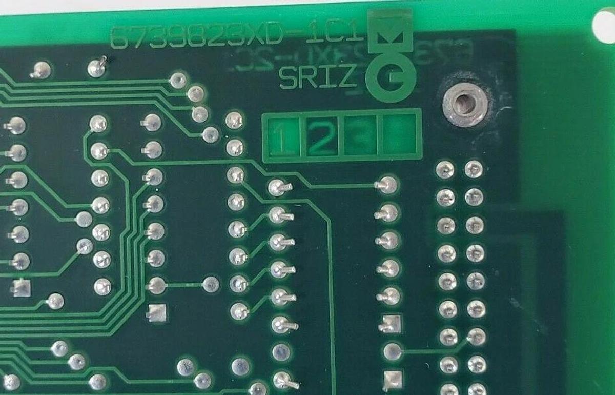 Used MERLIN GERIN SRIZ 6739824 CIRCUIT BOARD 6739823XD-4C1 6739823XD-1C1