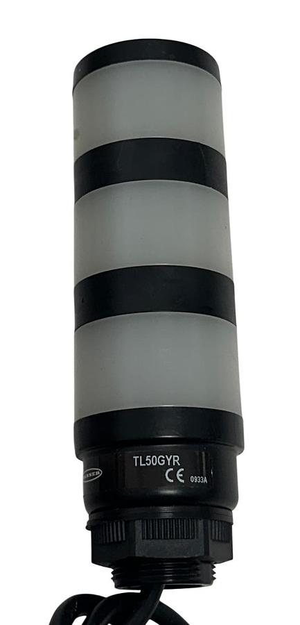 Used BANNER TL50GYR / 83221 STACK LIGHT TOWER 3-COLOR INDICATOR 18-30VDC/24VAC USNP
