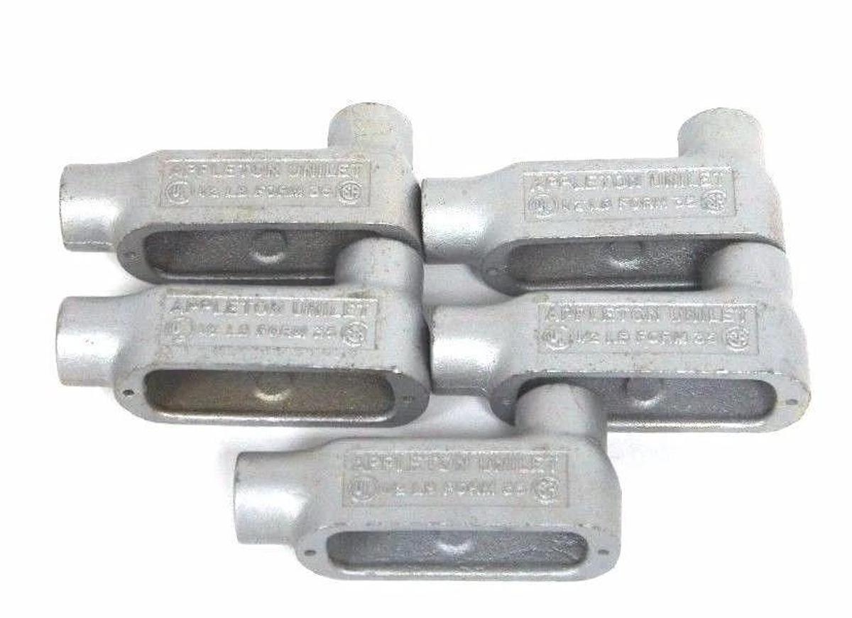 LOT OF 5 NEW APPLETON UNILET 1/2" LB FORM 35 ELBOW ENCLOSURES 4.5 CU IN