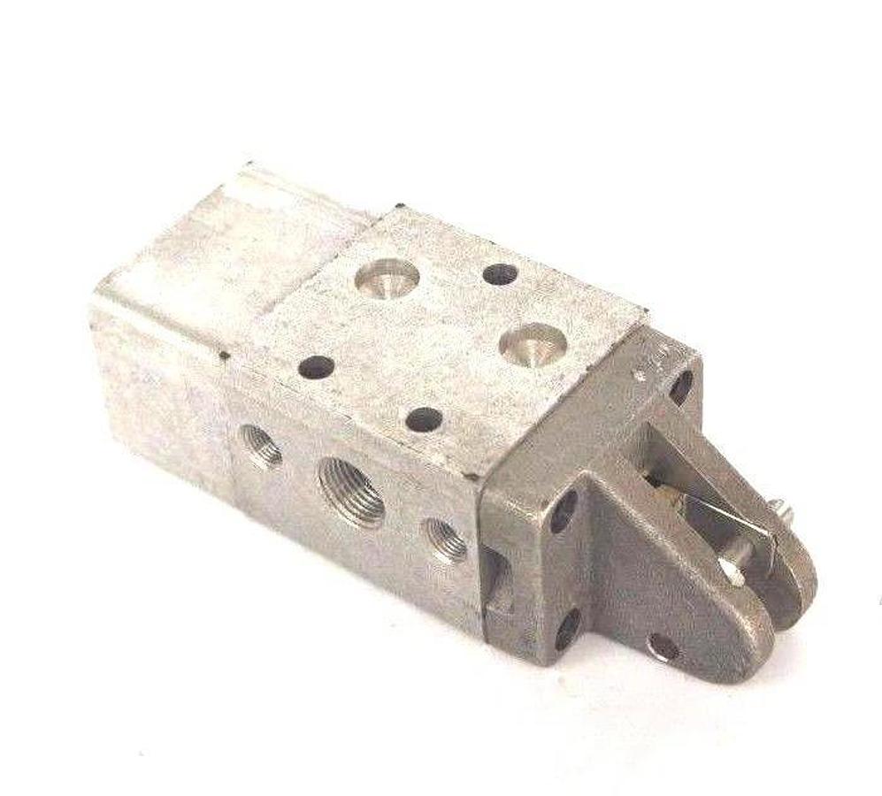 Used SCHRADER BELLOWS 53681-1000 VALVE 200 P.S.I.G. 536811000