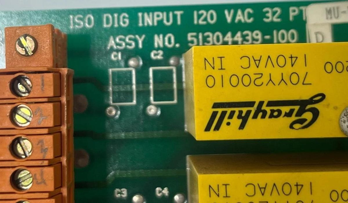 Used HONEYWELL 51304439-100 Iso Dig Input Board Rev D, 15 GRAYHILL 70YY20010 RELAYS