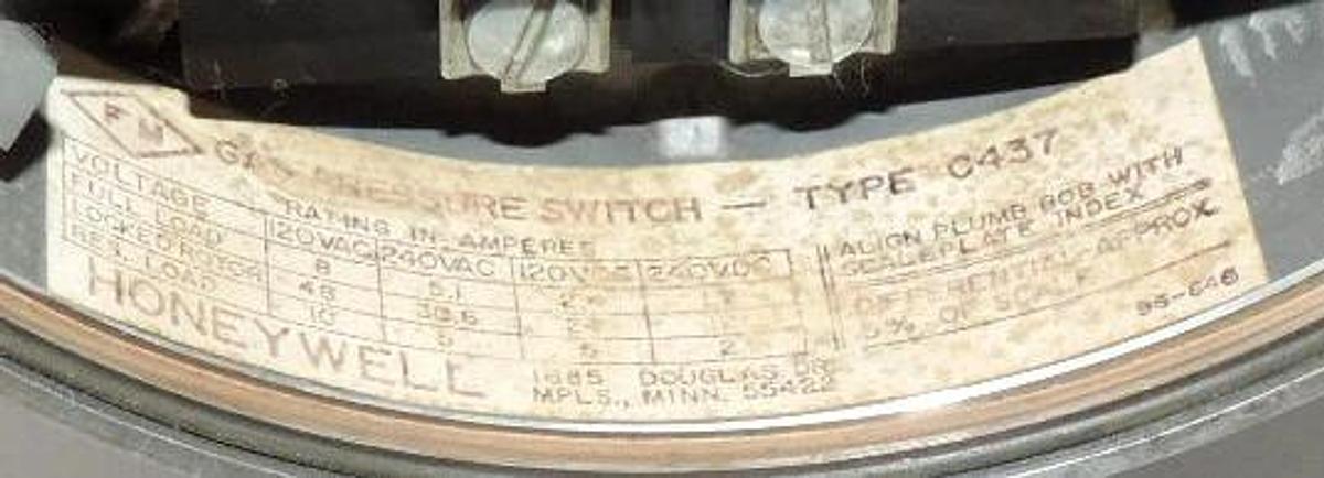 Used HONEYWELL C437E 1004 GAS/AIR PRESSURE SWITCH C437E-1004 TYPE C437