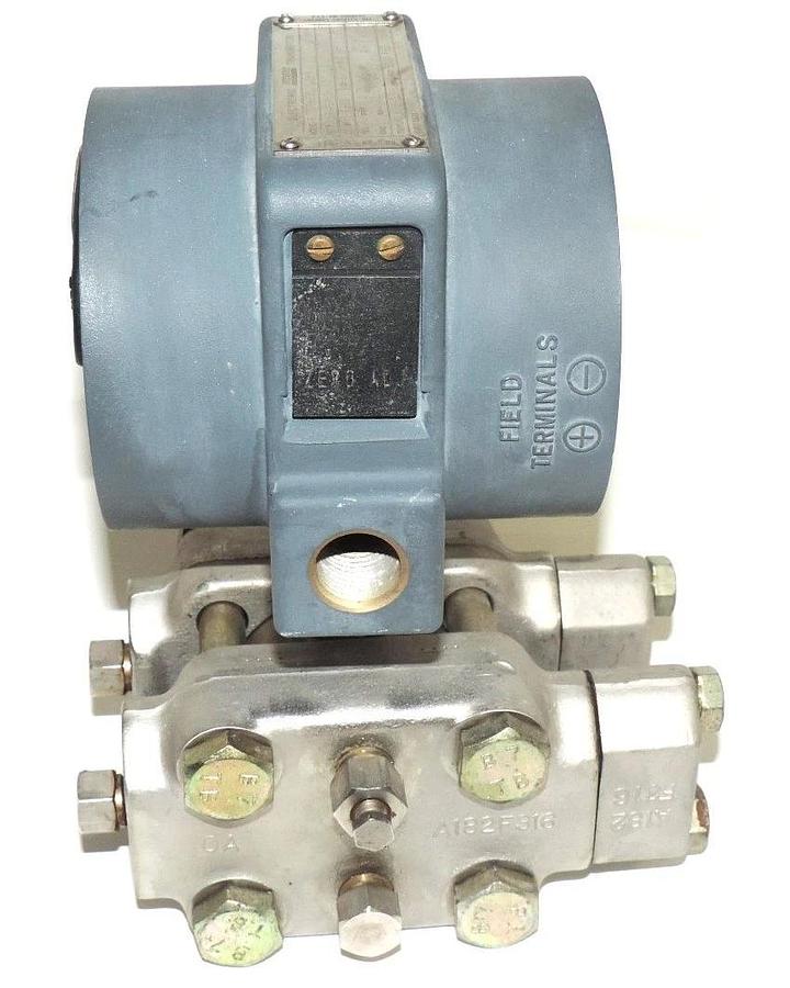 Used FOXBORO 823DP-I3S1NL2-M TRANSMITTER W/ B0139FY M/821AL,823,827 LOW RNG: 4-20mA