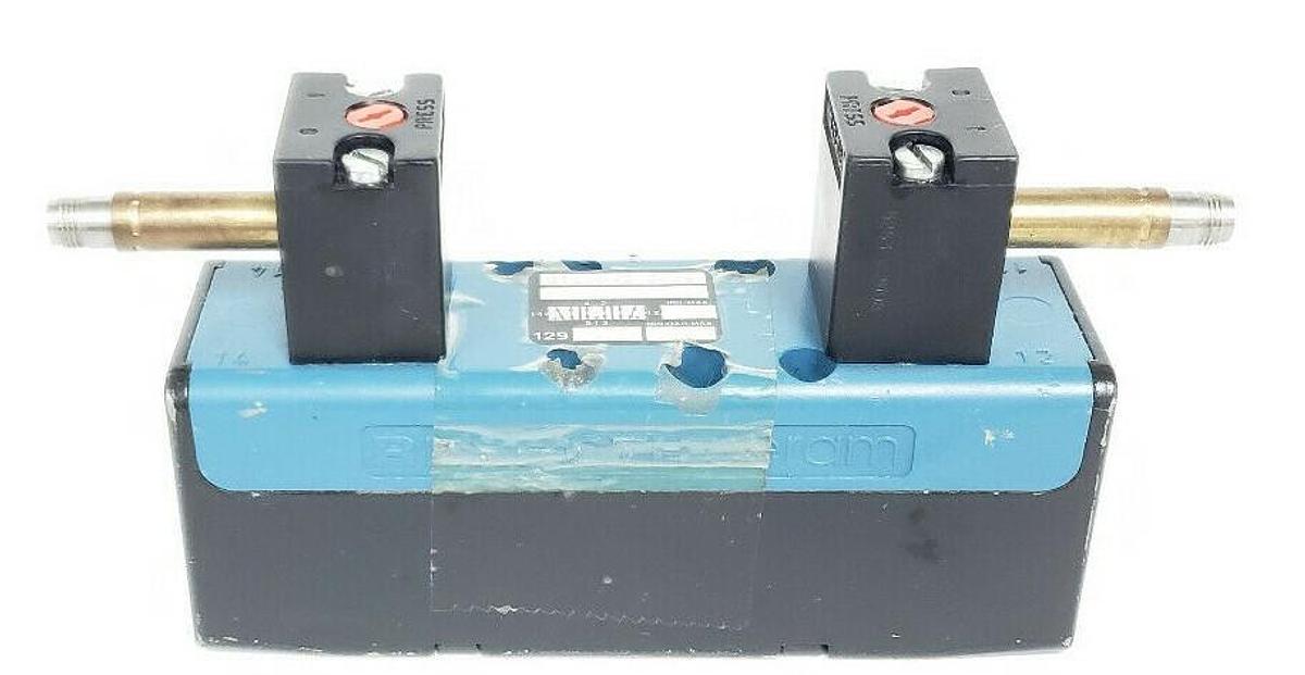 Used REXROTH GT10042-2626 DOUBLE SOLENOID VALVE GT100422626, PSI MAX. 150