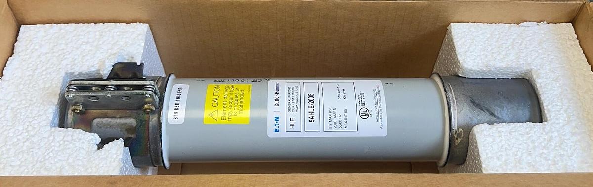 Used NEW EATON 5AHLE-200E / 5981C46G14 BUSSMANN SERIES LIMITING FUSE 5.5kV 200EA NSMP