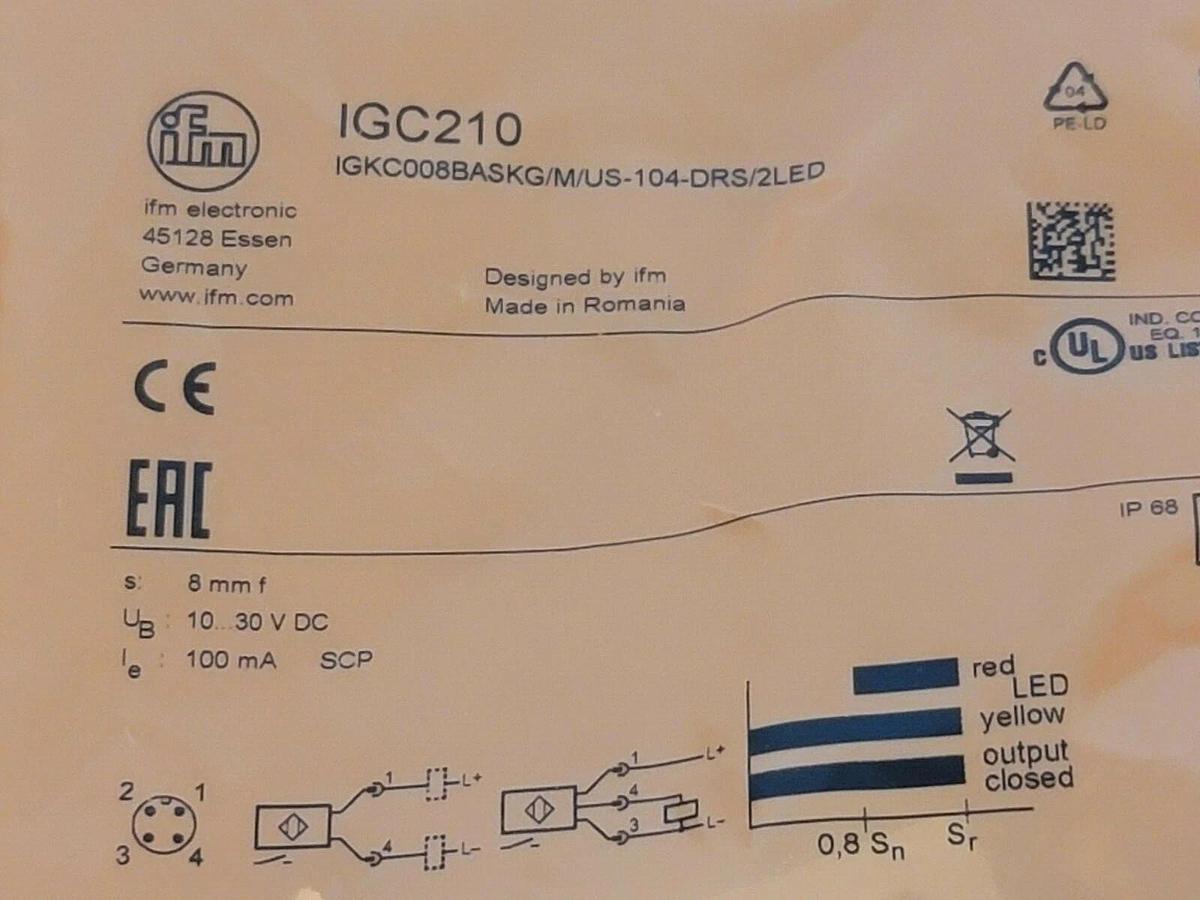 Used NEW IFM EFECTOR IEK3002BBPKG/US-104-DPS SENSOR IGC210 10...30VDC