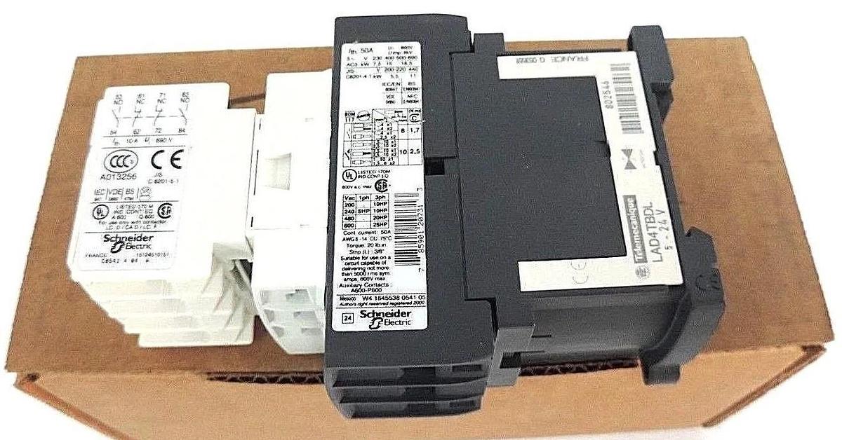Used NIB TELEMECANIQUE LC1D32REQ3826G10 CONTACTOR 575VAC 32AMP IEC +OPTIONS