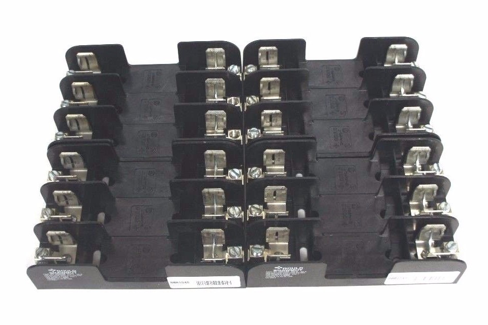 Used LOT OF 4 GOULD SHAWMUT 60658R FUSE BLOCKS 60AMP, 600V