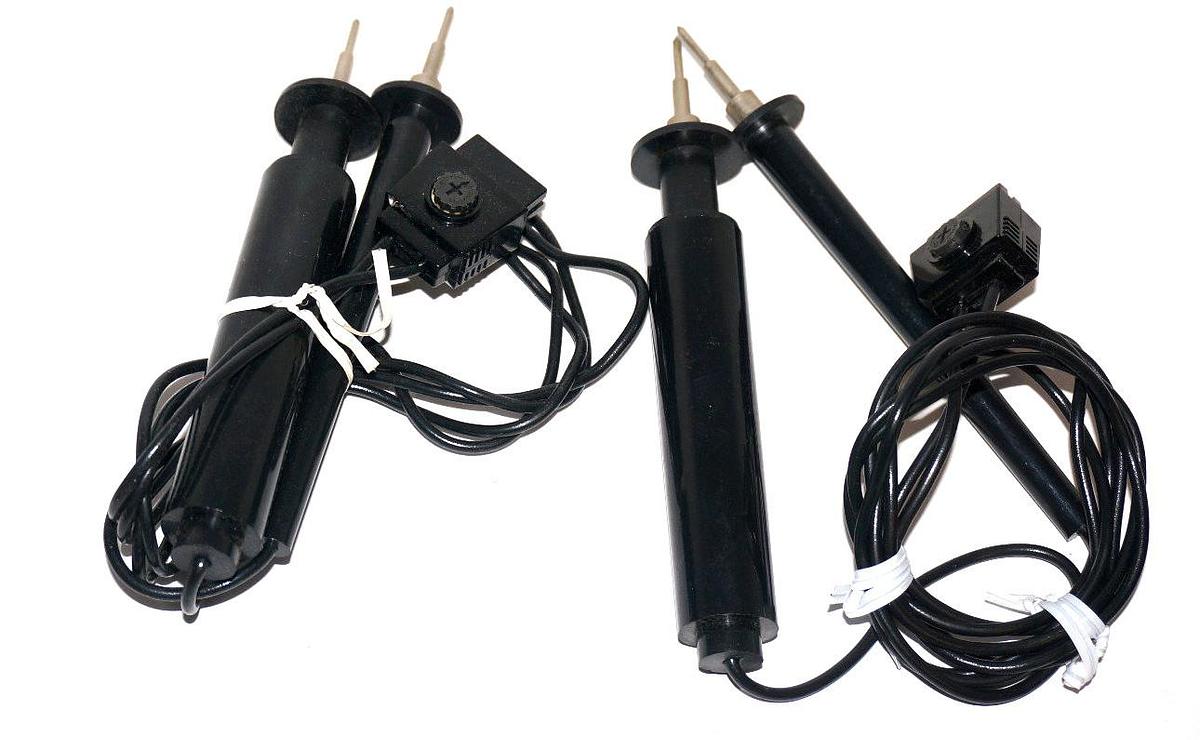 Used GENERAL ELECTRIC 50-190411AAAA1 CLAMP ON METER W/ PROBES 50190411AAAA1