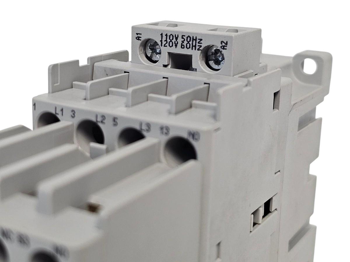 Used SPRECHER + SCHUH CA7-12-10 CONTACTOR W/ ALLEN BRADLEY 100-F SER B CONTACT BLOCK