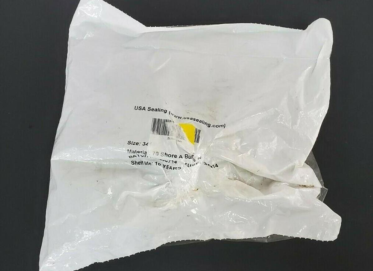 Used LOT OF 25 NEW USA SEALING SIZE: 341 MAT: BUNA N DUROMETER: 70A O-RINGS
