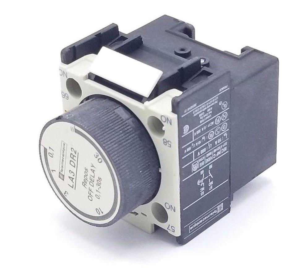 Used TELEMECANIQUE LA3-DR2 CONTACTOR TIMER MODULE LA3DR2, 1-30SEC.