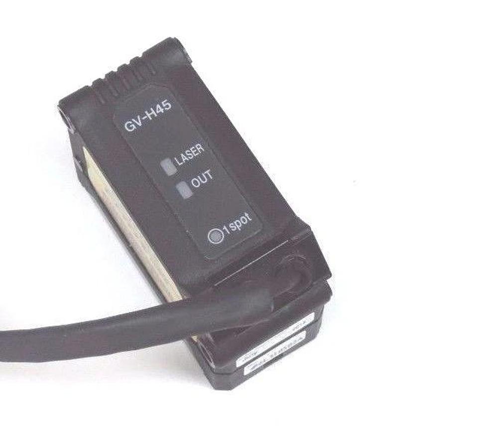 Used KEYENCE GV-21P LASER SENSOR AMPLIFIER W/ GV-H45 CMOS SENSOR GV21P, GVH45