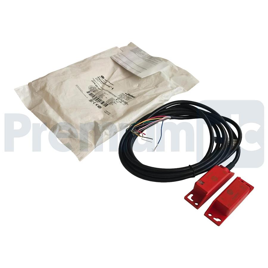 Allen Bradley 440N-Z21SS2A /B SensaGuard Non-Contact Interlock Switches NEW