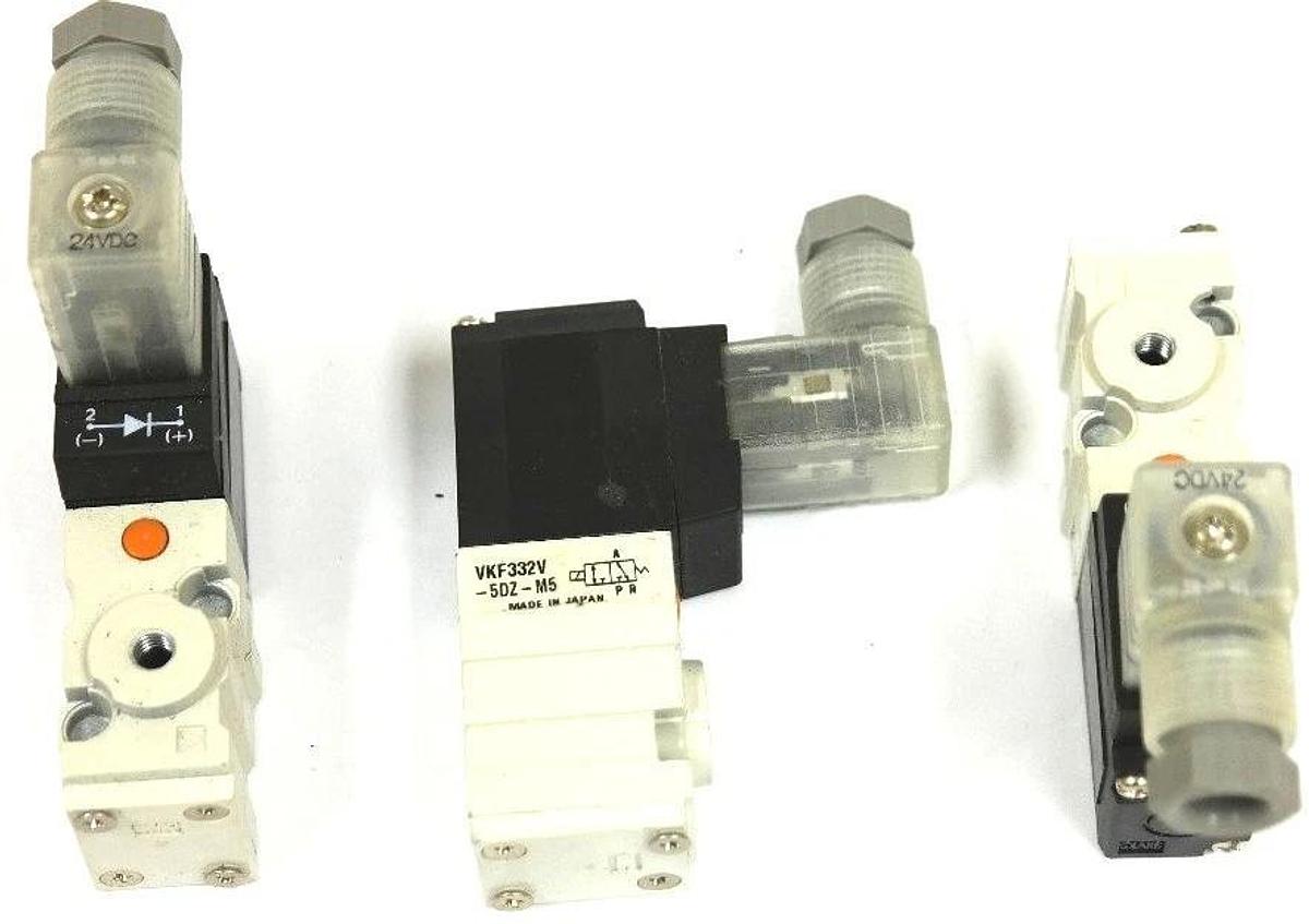LOT OF 3 NEW SMC VKF332V-5DZ-M5 VALVES, SGL SOL, BODY PT VKF332V5DZM5, 24VDC