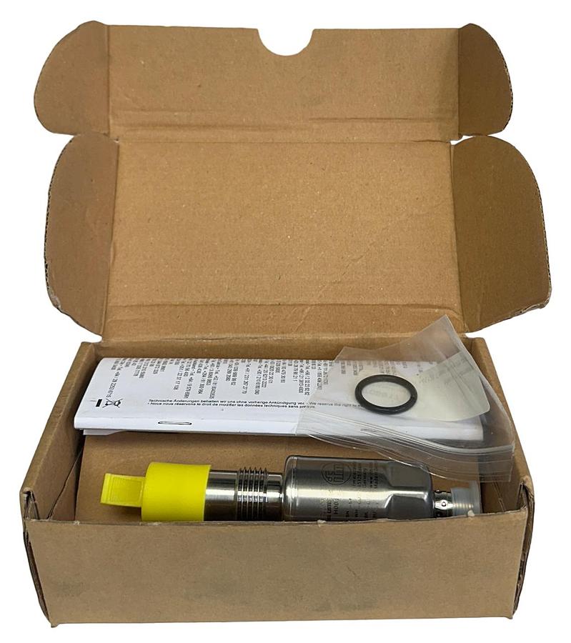 Used IFM LMACE-A12E/QSKG/1/US / LMT110 POINT LEVEL SENSOR IO-Link 18-30VDC NSMP