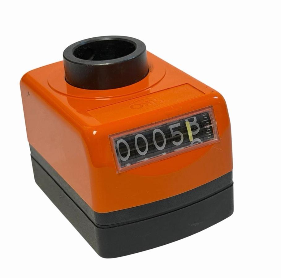 Used SIKO 0904S-40-1-I-20-ZP 5-DIGIT MECHANICAL DIGITAL POSITION INDICATOR