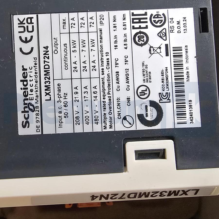 Used Schneider Electric LXM32MD72N4 Lexium 32 Servo Drive 72A 3-PH 208-480V 7kW NSMP