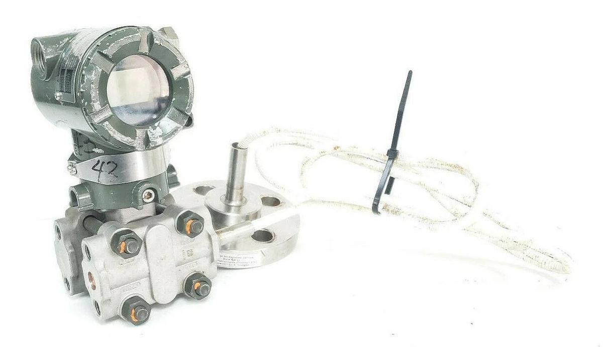 Used YOKOGAWA DP HART EJA S1 -EB54B-92EA/FF1/D1/2 PRESSURE TRANSMITTER W/ J&J FLANGE