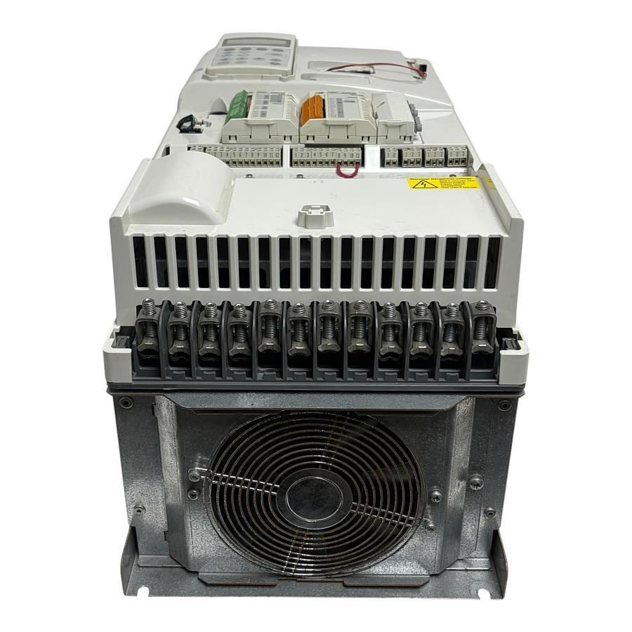 Used ABB ACS800-U1-0070-5 Variable Frequency Drive 75HP VFD RDIO-01 RAIO-01 Clean