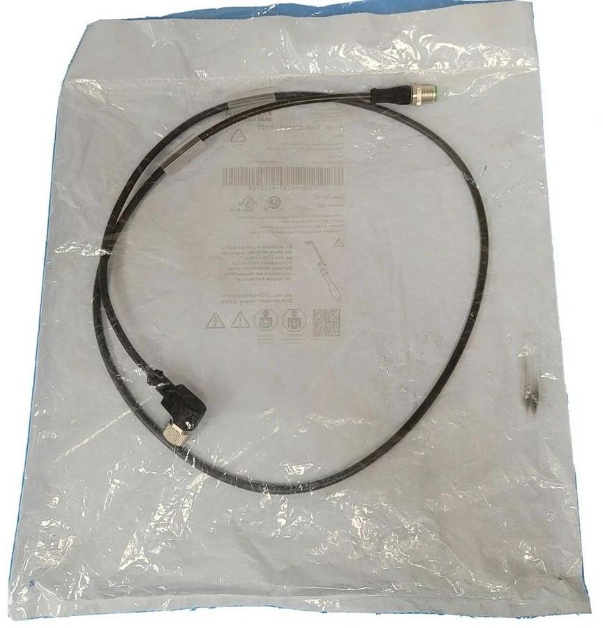 Used NEW MURR ELEKTRONIX 7000-40121-6340100 M12 MALE 0° / M12 FEMALE 90°