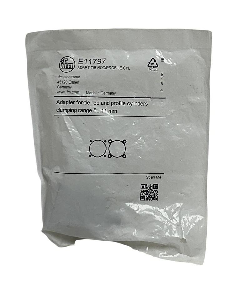 Used 2 IFM E11799 / E11797 OEM ADAPTERS FOR TIE ROD AND PROFILE CYLINDERS NSFS