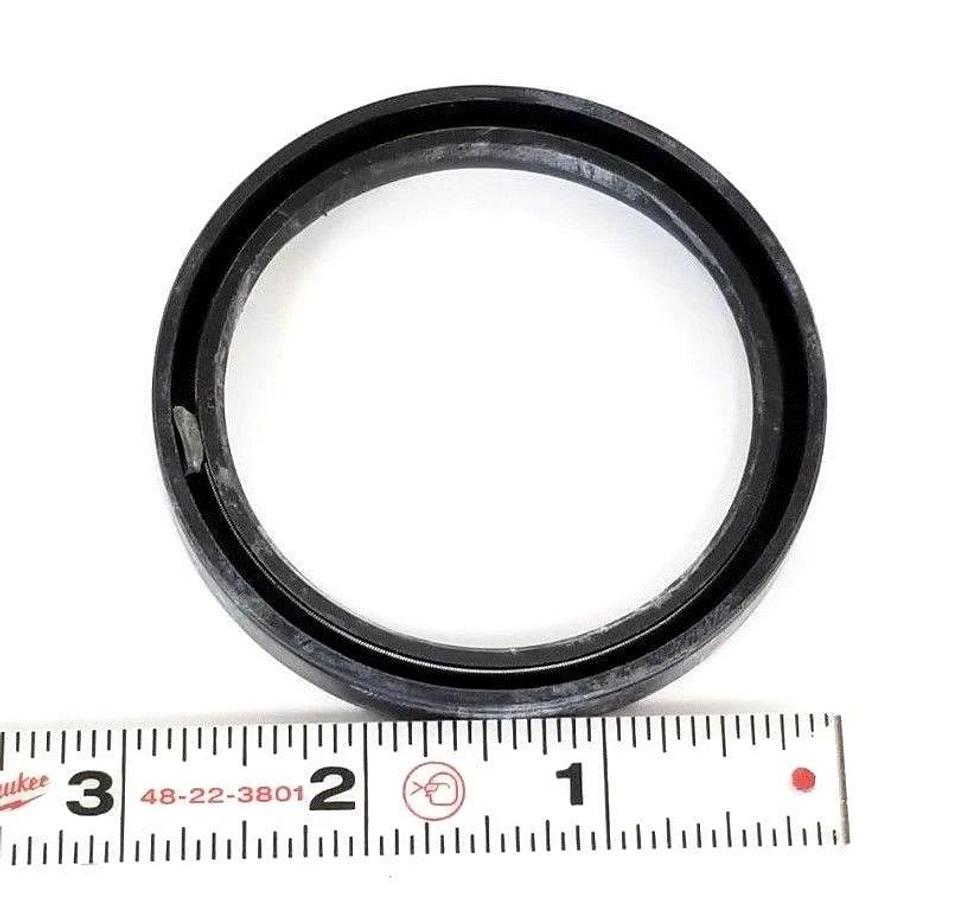 LOT OF 4 NEW NAK 60X74X10 SEALS