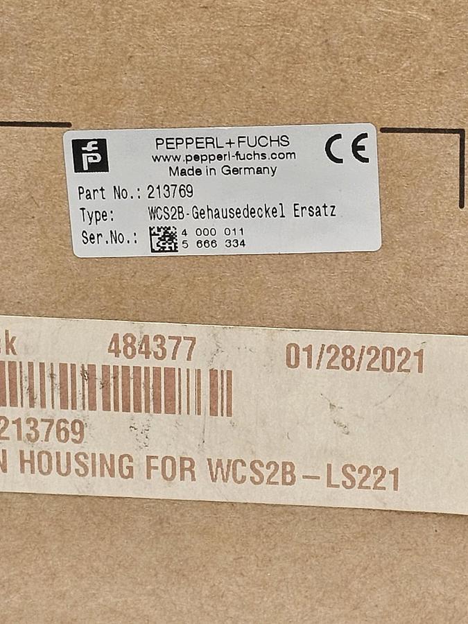 Used NIB PEPPERL+FUCHS 213769 GREEN HOUSING FOR WCS2B-LS221