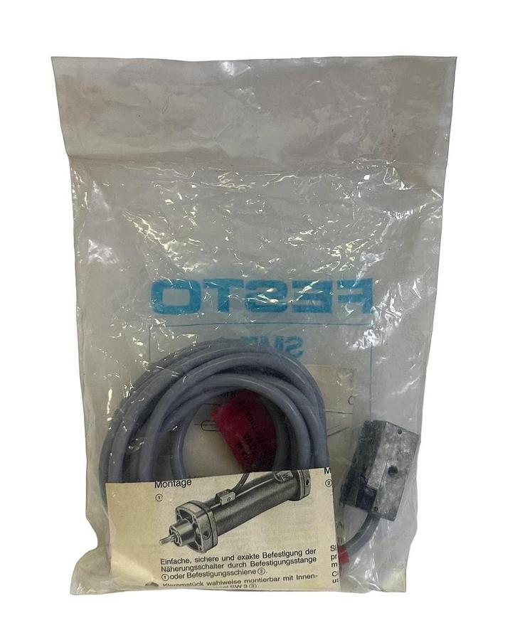 Used NEW FESTO SME-1 / SME1 PROXIMITY SWITCH 220Vac W/ CABLE 7469