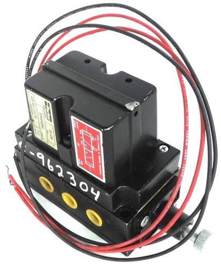 Used PARKER SS40002501 SOLENOID VALVE 1/4" 20-150 PSIG 120/60-110/50 7.2W