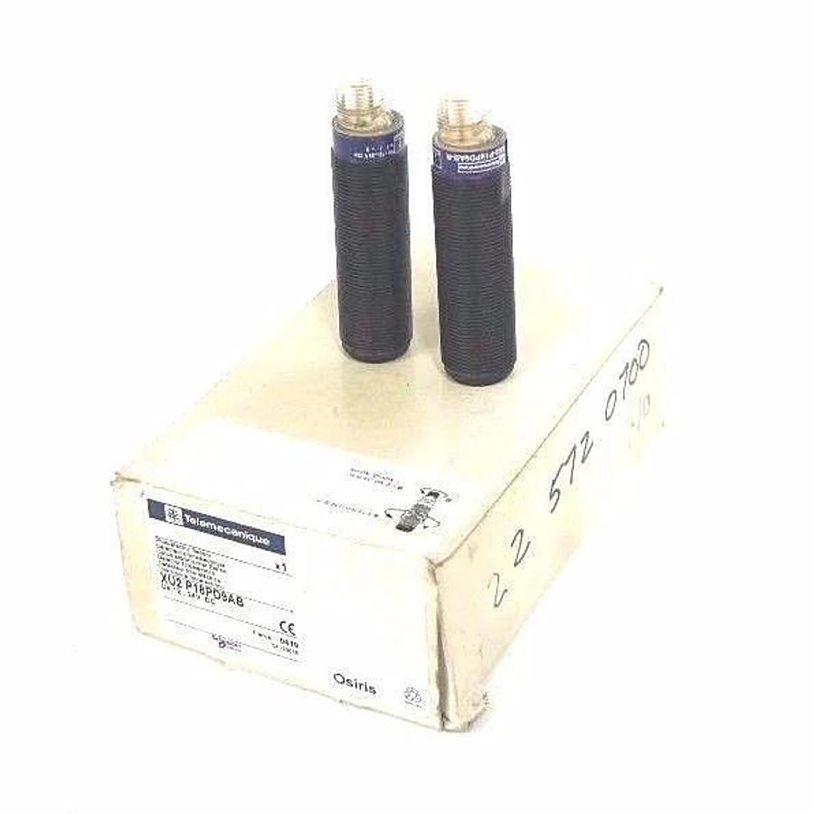 Used TELEMECANIQUE XU2P18PD9AB PHOTOELECTRIC SENSOR - INCLUDES RECEIVER & TRANSMITTER
