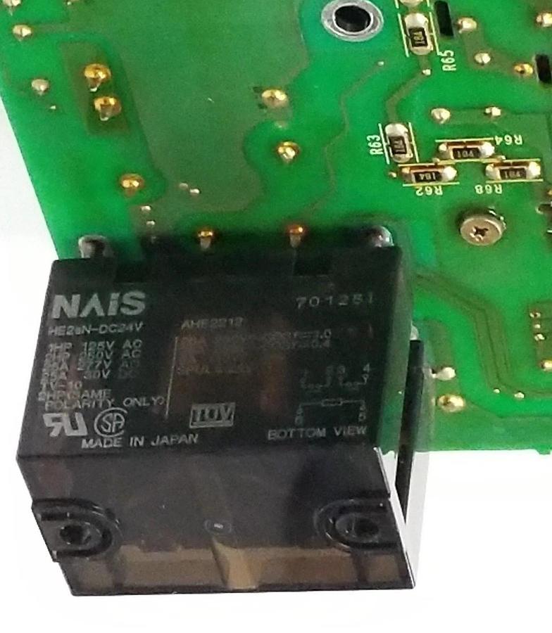 Used YASKAWA YPCT31184-1C CONTROL BOARD W/ 7MBR25NF120 TRANSISTOR HE2aN-DC24V RELAY