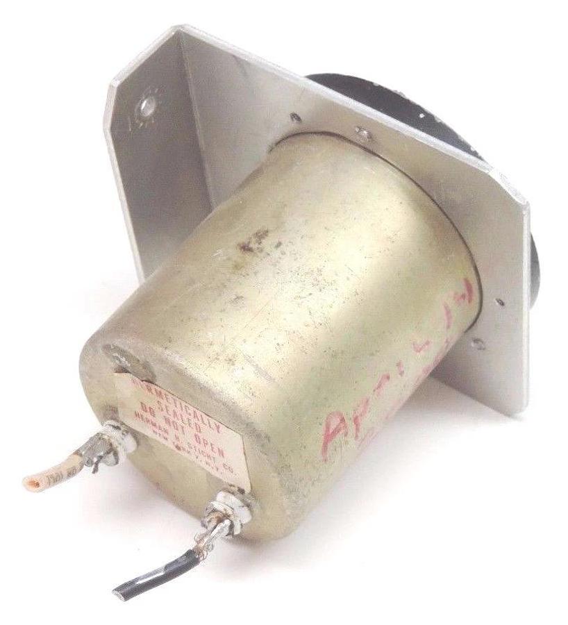 Used STANDCO T-30 RUNNING TIME METER 115V, 60CYCLE, T30