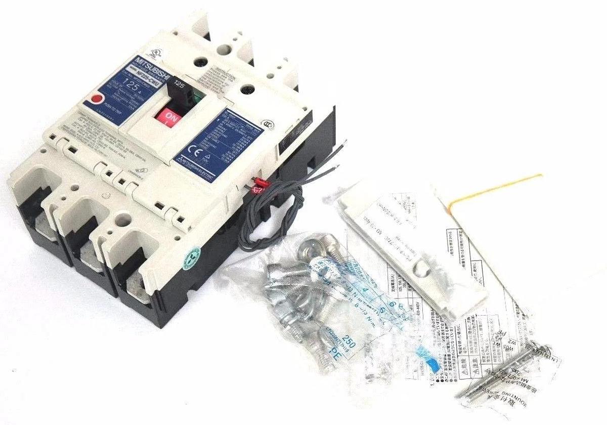 Used NIB MITSUBISHI NF225-CWU3 CIRCUIT BREAKER 125A, 3P, NF225-CWU NF225CWU3125