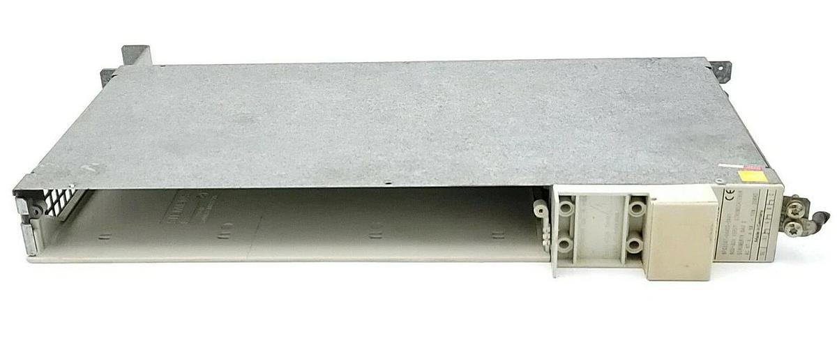 Used SEMIENS 6FC5247-0AA00-0AA1 SERVO DRIVE HOUSING NCU-BOX SINUMERIK 840 D