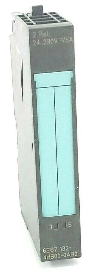 Used SIEMENS 6ES7132-4HB00-0AB0 OUTPUT MODULE 2 POINT 24 VDC/230 VA (CRACKED)