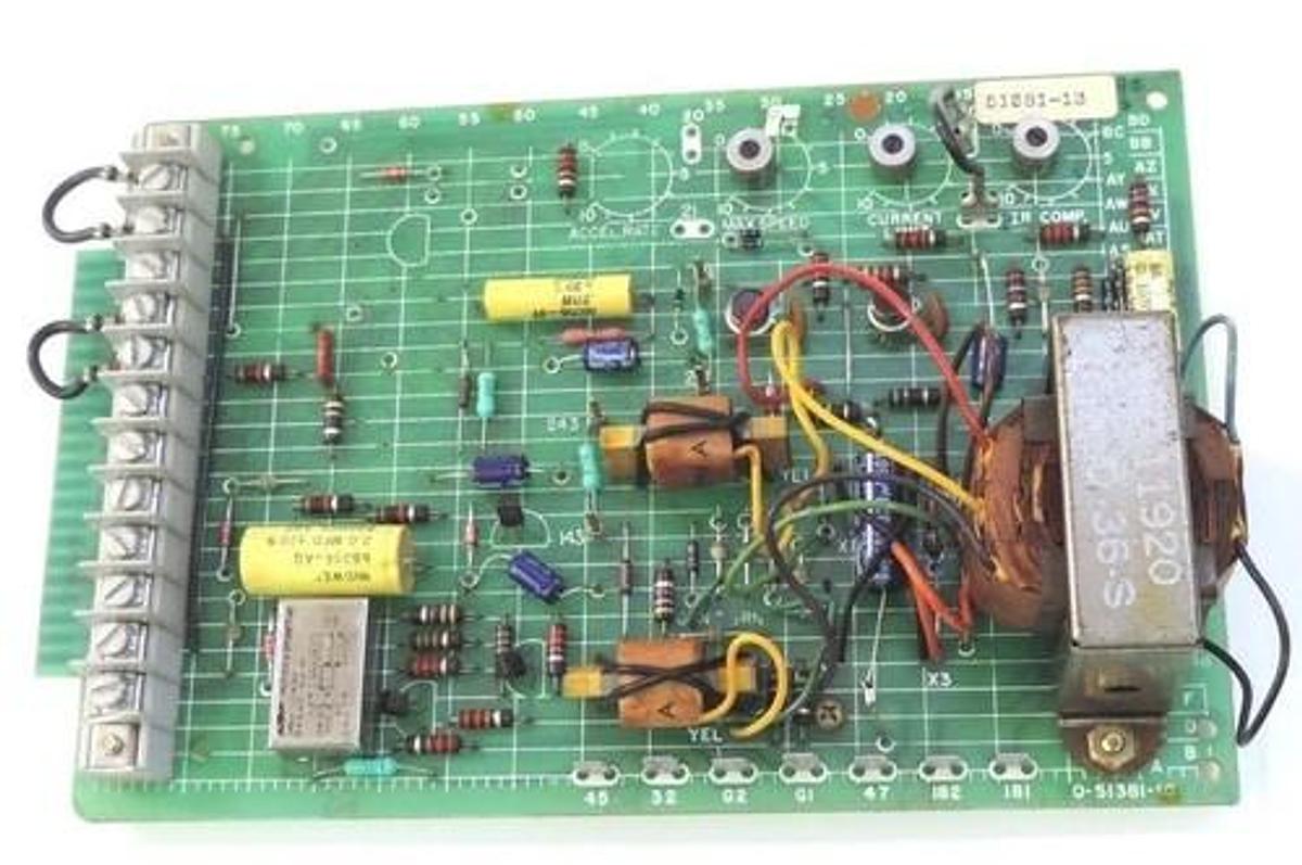 Used RELIANCE ELECTRIC 51381-13 CONTROLLER BOARD 5138113
