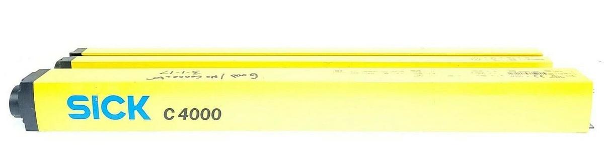 Used LOT OF 2 SICK C4000 SAFETY LIGHT CURTAINS C40S-0403CA010 RANGE: 0...19M