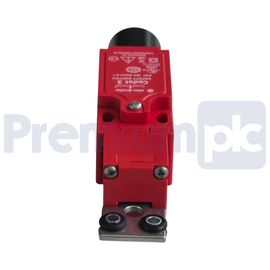 Used Surplus Allen Bradley 440K-C21050 /B Guardmaster Cadet-3 Safety Interlock Switch